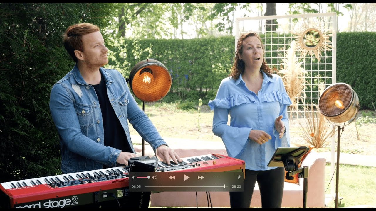 InSalvation zingt Await & Sifra vertelt over wachten | Thuis met Eva