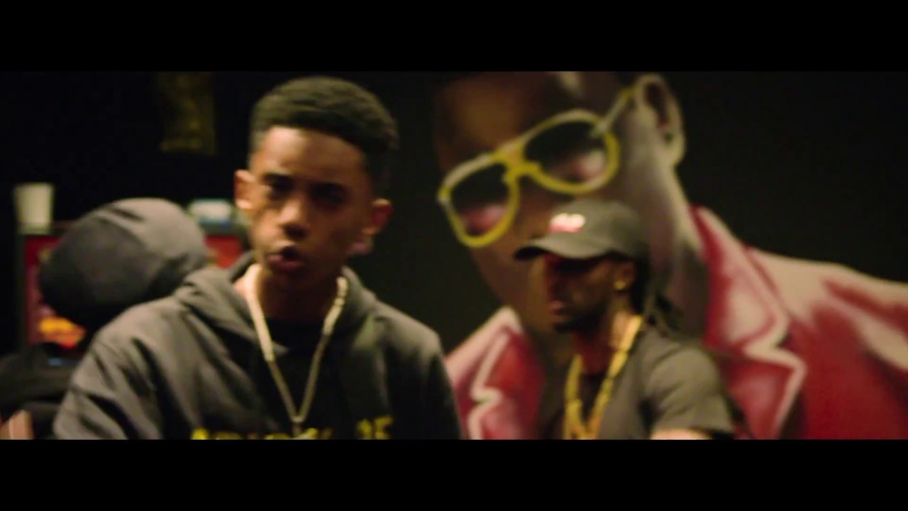 2RICH2BEFAMOUS - CYPHER (prod. Conimitch)