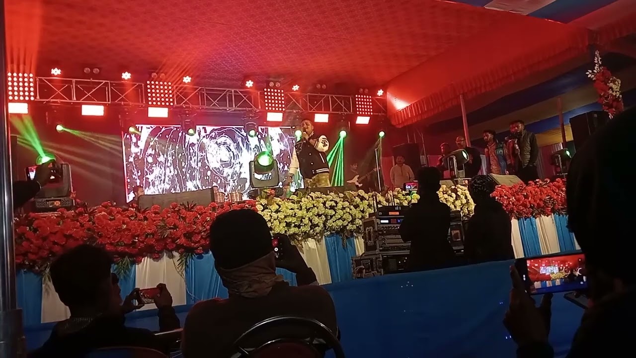 লাল শাড়ি পরিয়া কন্যা@shanazworld04 