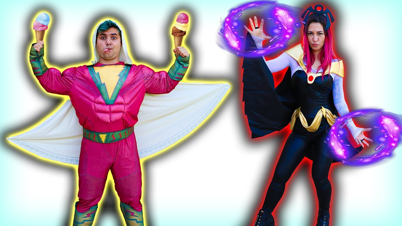 MALOUCOS FINGE BRINCAR de SUPER-HERÓI  E BRIGAM POR SORVETE ! - Pretend Play Super Hero