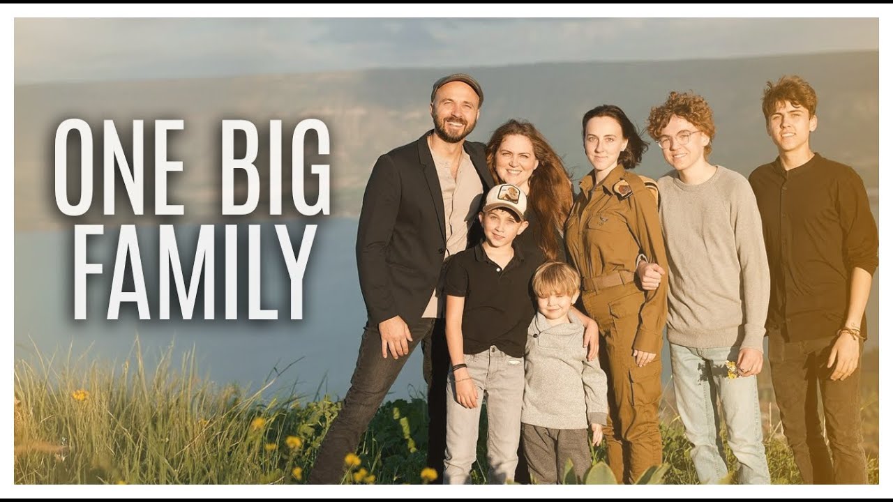 Joshua Aaron 🎶 ONE BIG FAMILY from Israel & Around the World
