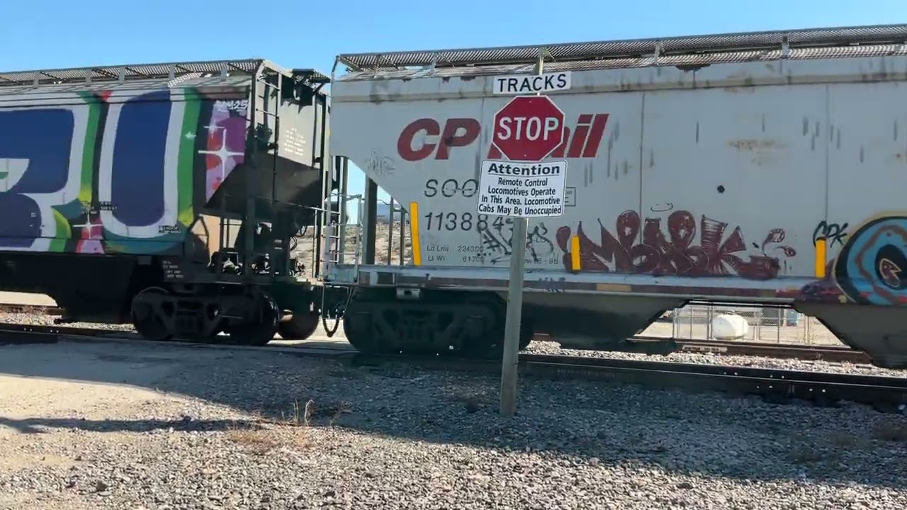 Rare catch Kcs 5024 leads a fast grain train with a Dpu in Houston Texas!!!