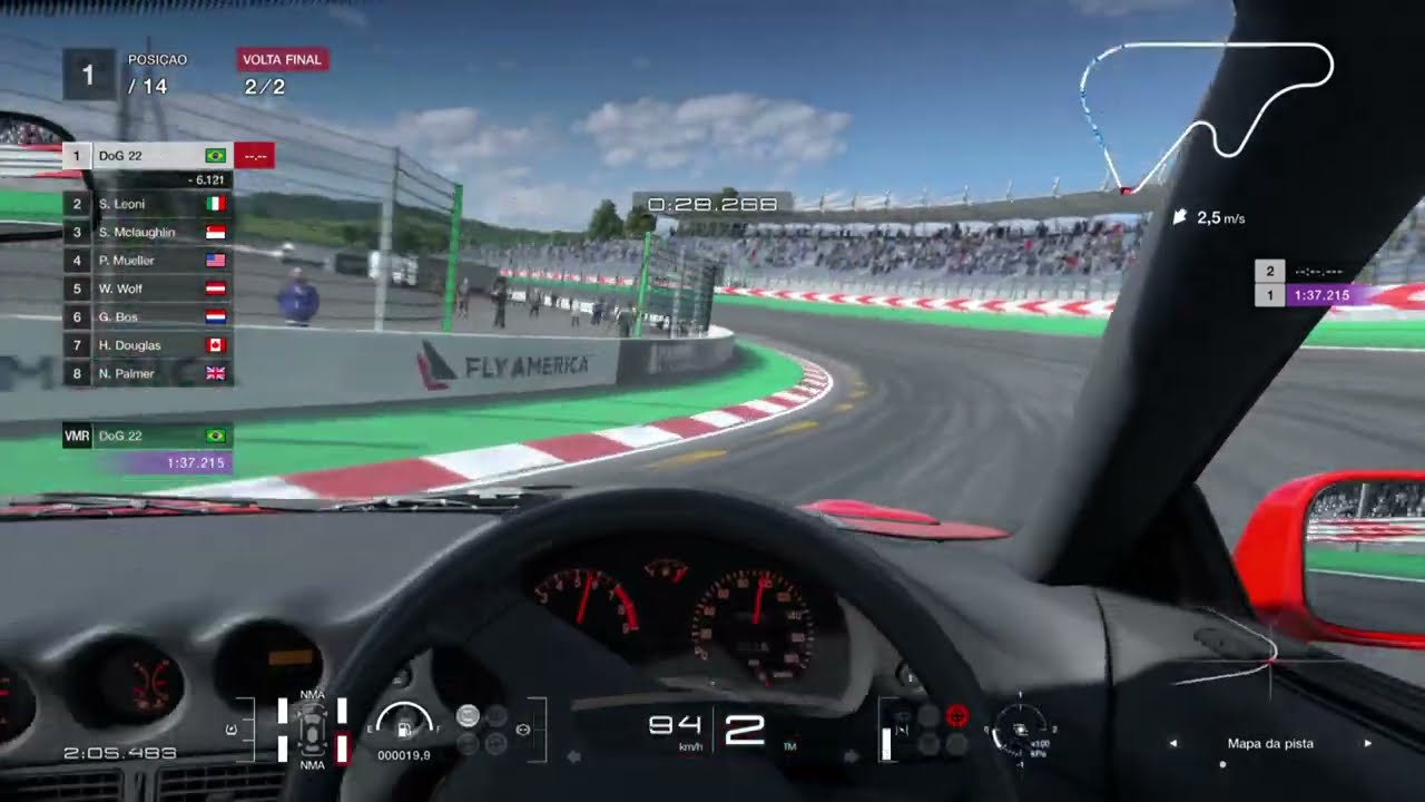 Gran Turismo&reg; 7 GTO Trazendo no bra&ccedil;o na curva 