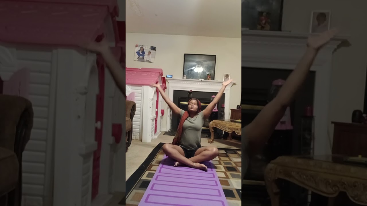 12 Minute Yoga and Breathwork Session for Beginners 🧘🏿‍♀️❤️ 