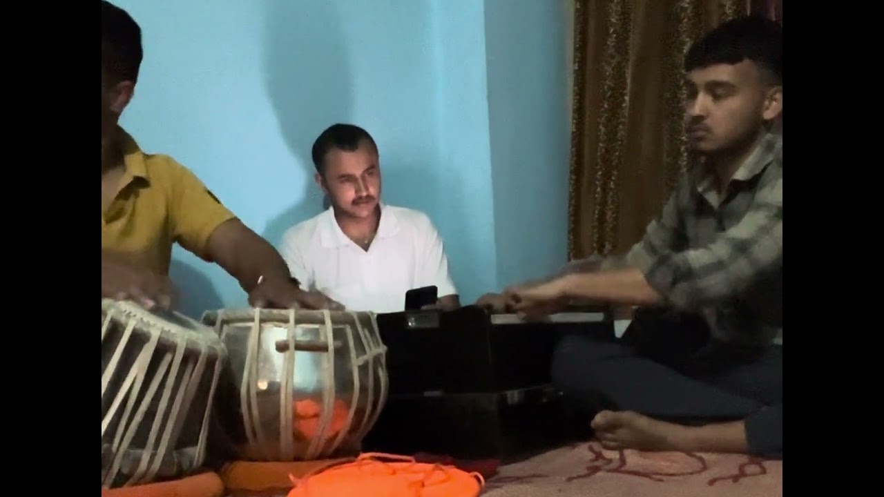 Hum bhi tum pe dil de baithe || singer - Harish || Harmonium - Pankaj || Tabla - Parmish Pankii