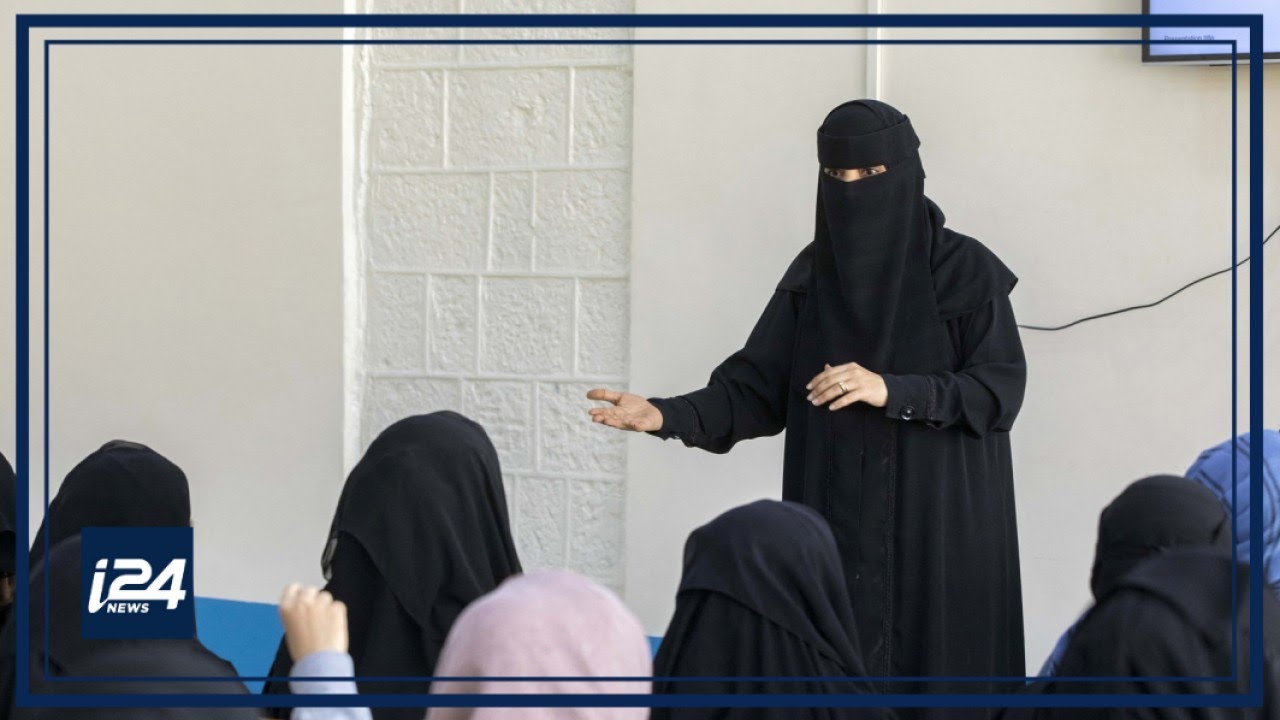 Houthis tight restrictions on women in Yemen