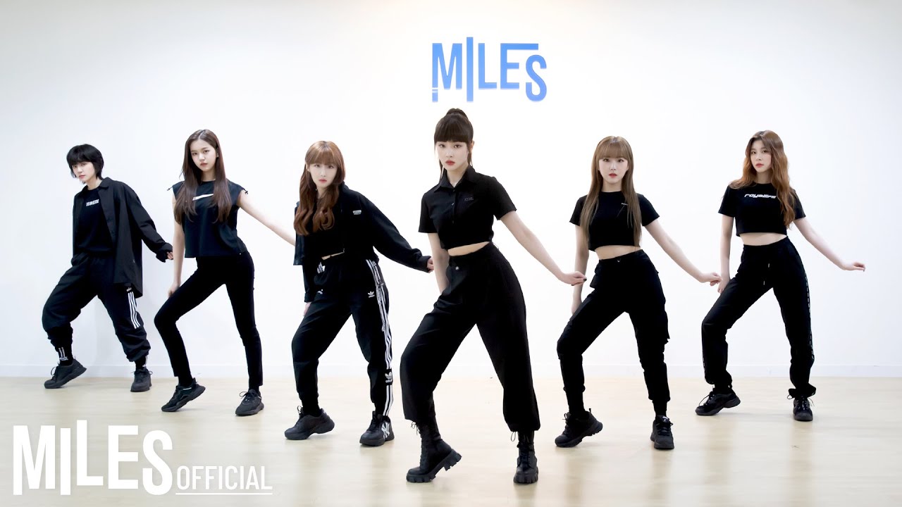 [CHOREOGRAPHY VIDEO] 공원소녀 GWSN '공중곡예사(Wonderboy, the Aerialist)'