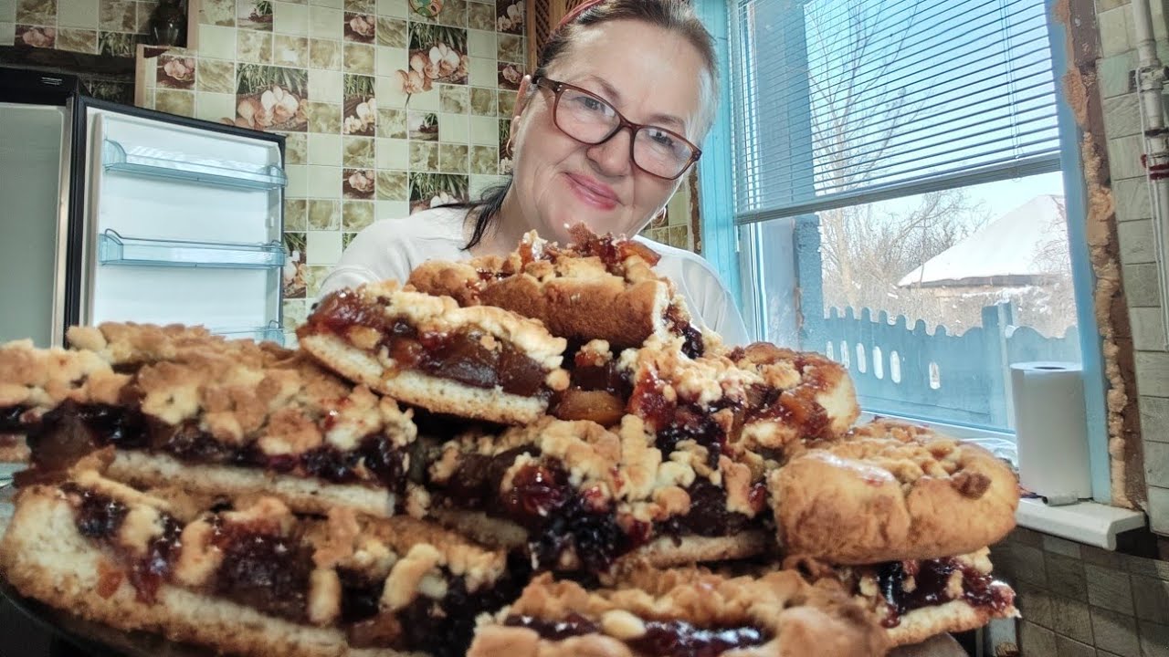 ЭТОТ ТЕРТЫЙ ПИРОГ-с таким наполнителем,это шедевральна вкуснота.