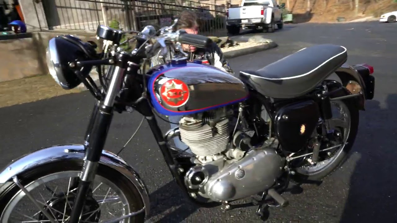 Bob White's 1960 BSA Gold Star