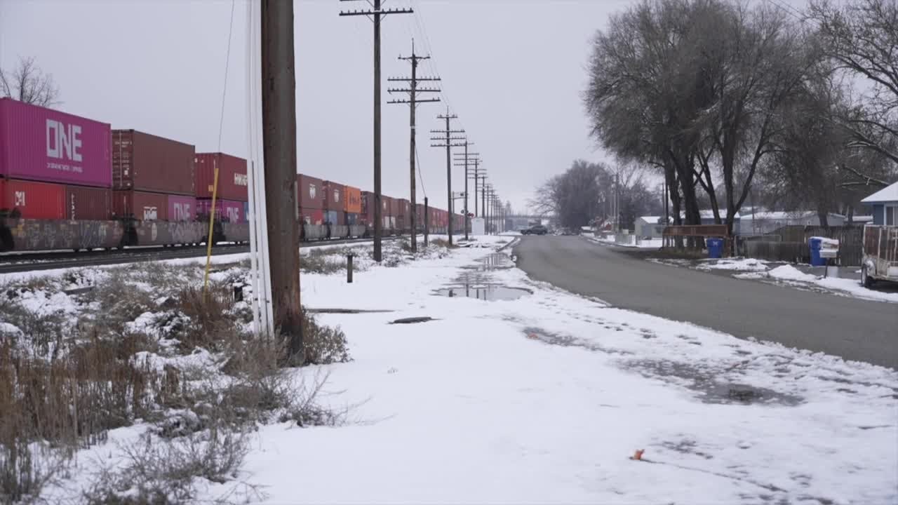 Payette man arrested after police find explosive device in railroad car