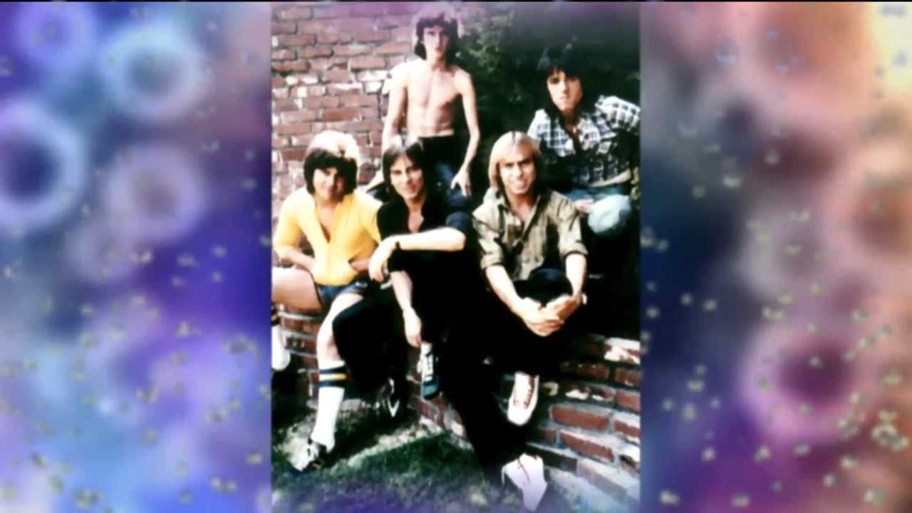 Bay City Rollers - Losing Your Love (slide show)