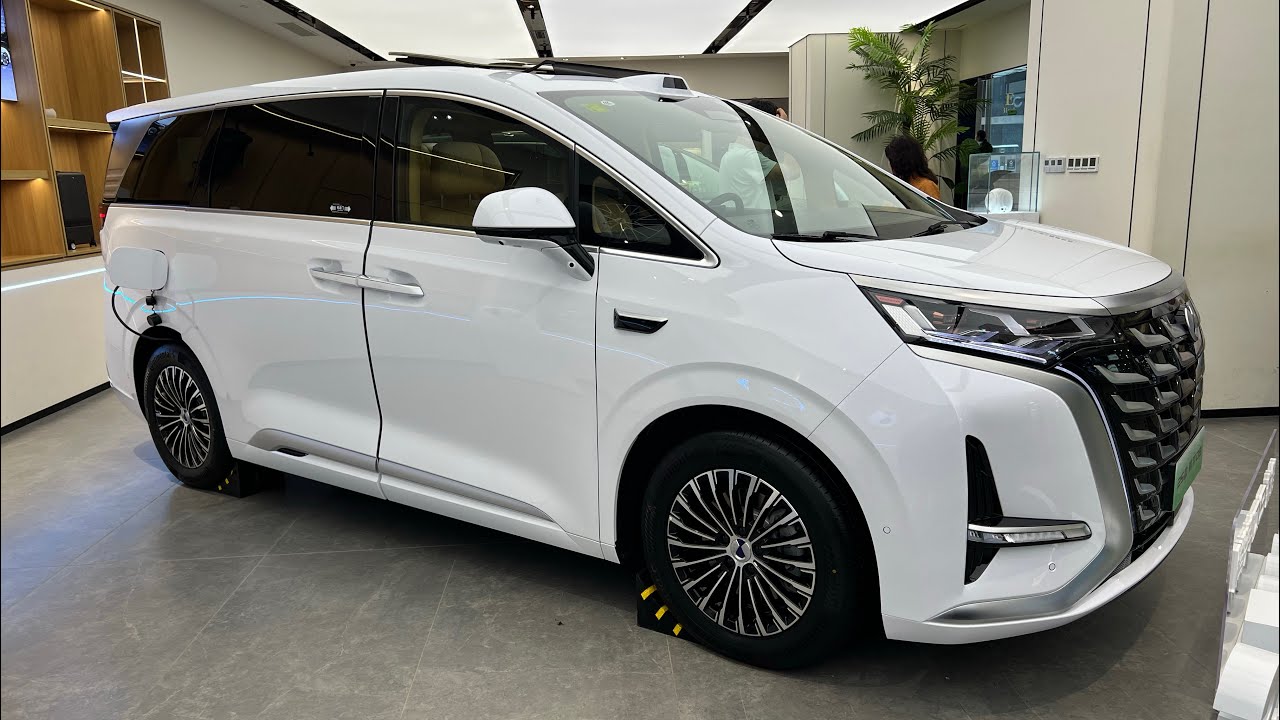 2025 NEW BYD DENZA D9 PHEV AWD 7-Seater MPV 1100km range $46,000-$61,000 review | BYD | China 🇨🇳