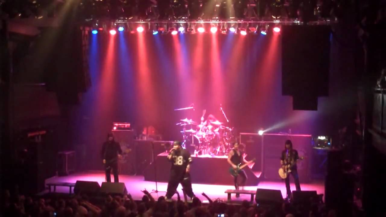 Saliva - Always - Live at the Norva