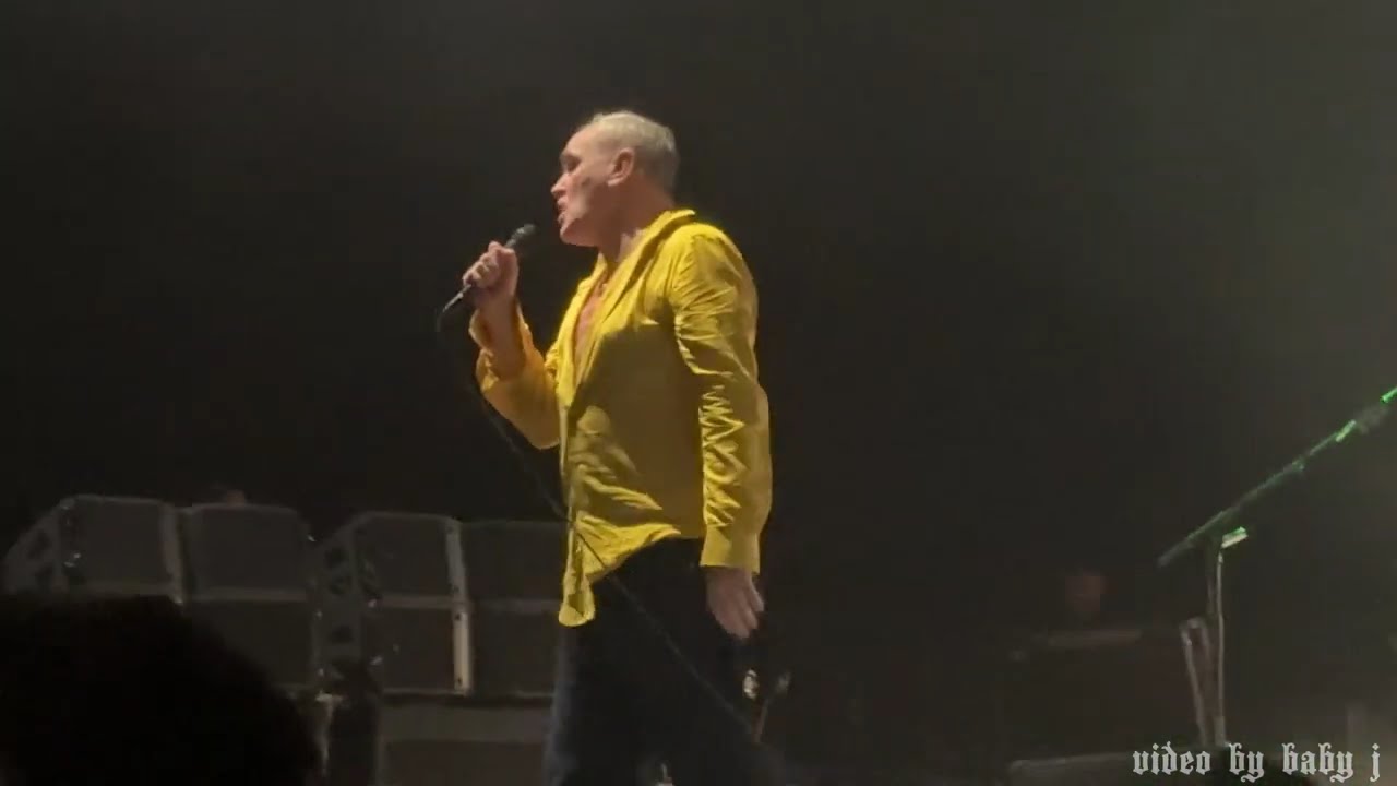 Morrissey-A RUSH AND A PUSH AND THE LAND IS OURS-Live-Zenith-Lille France-Mar 4, 2026 #TheSmiths#Moz