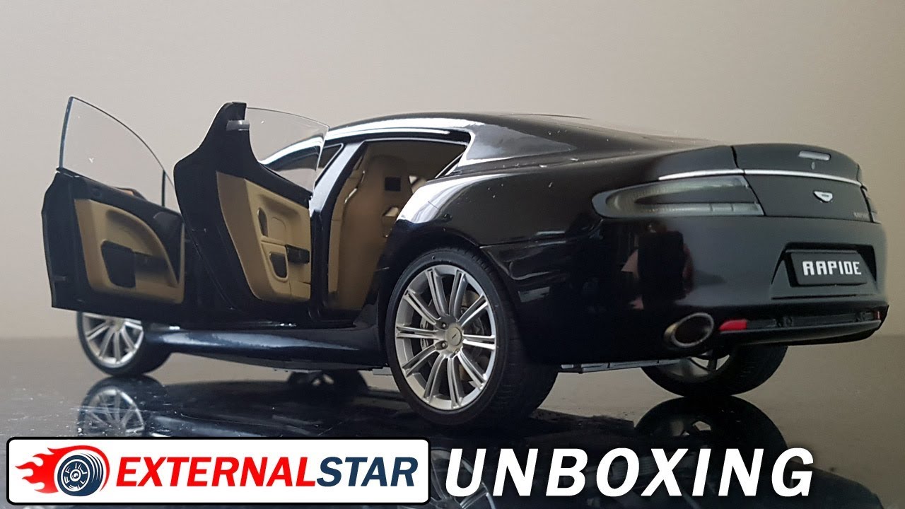 Unboxing of Aston Martin Rapide 1:18 by AutoArt