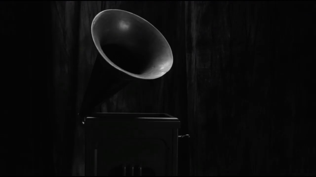 Twin Peaks: The gramophone click revealed