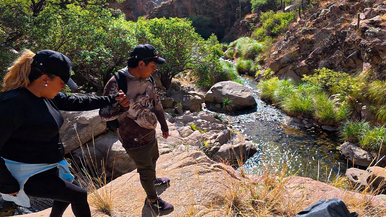 CAFAYATE Salta 🔥 ESTA MONTAÑAS OCULTAN UN SANTUARIO LLENO DE PECES MAGNÍFICIOS 😱 Pesca y Aventura