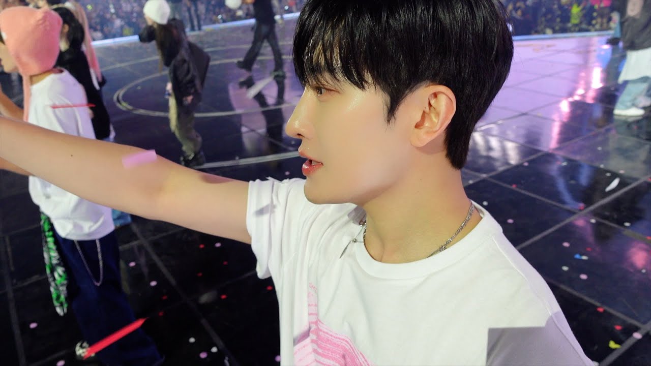 슈퍼주니어-M 빠지면 안 되지, 큰 의미야 💙 | ZHOUMI 조미 SMTOWN LIVE 2025 in SEOUL Behind