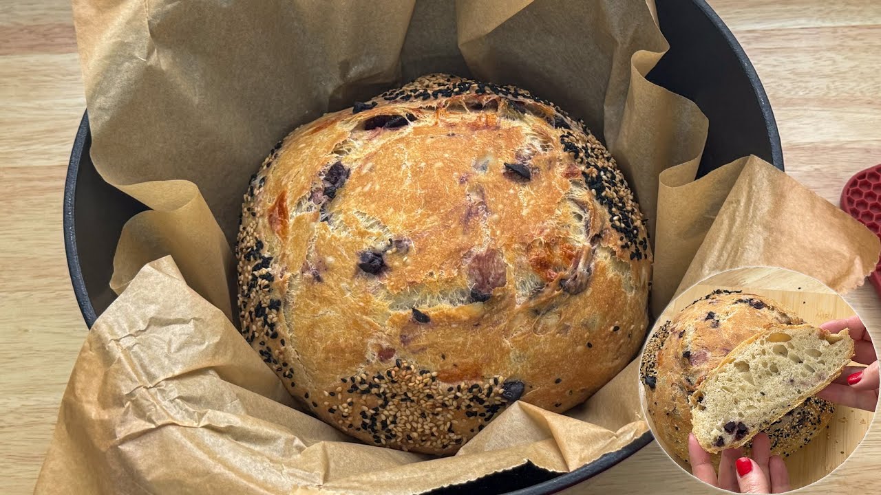 Mediterranes Brot im Topf: Ein Geschmackserlebnis mit Mozzarella & Oliven