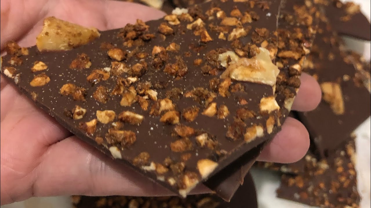 LASCAS DE CHOCOLATE COM PRALINÉ CROCANTE ! MUITO FÁCIL , APRENDA EM 3 MINUTOS