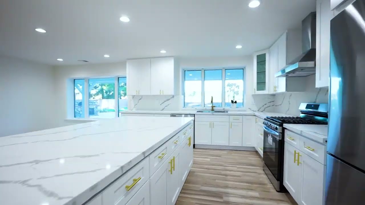 2556 W Ave N4, Palmdale, CA 93551