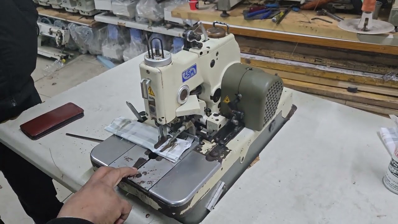LSM Eyelet kaaj machine#jukimachineprice #automobile #jukimachine #machine