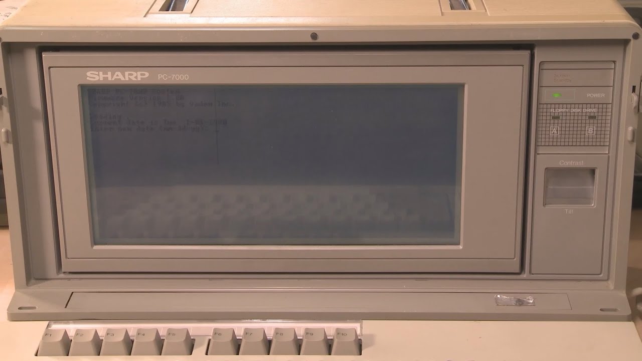 Компьютерный музей X-Labs: Sharp PC-7000