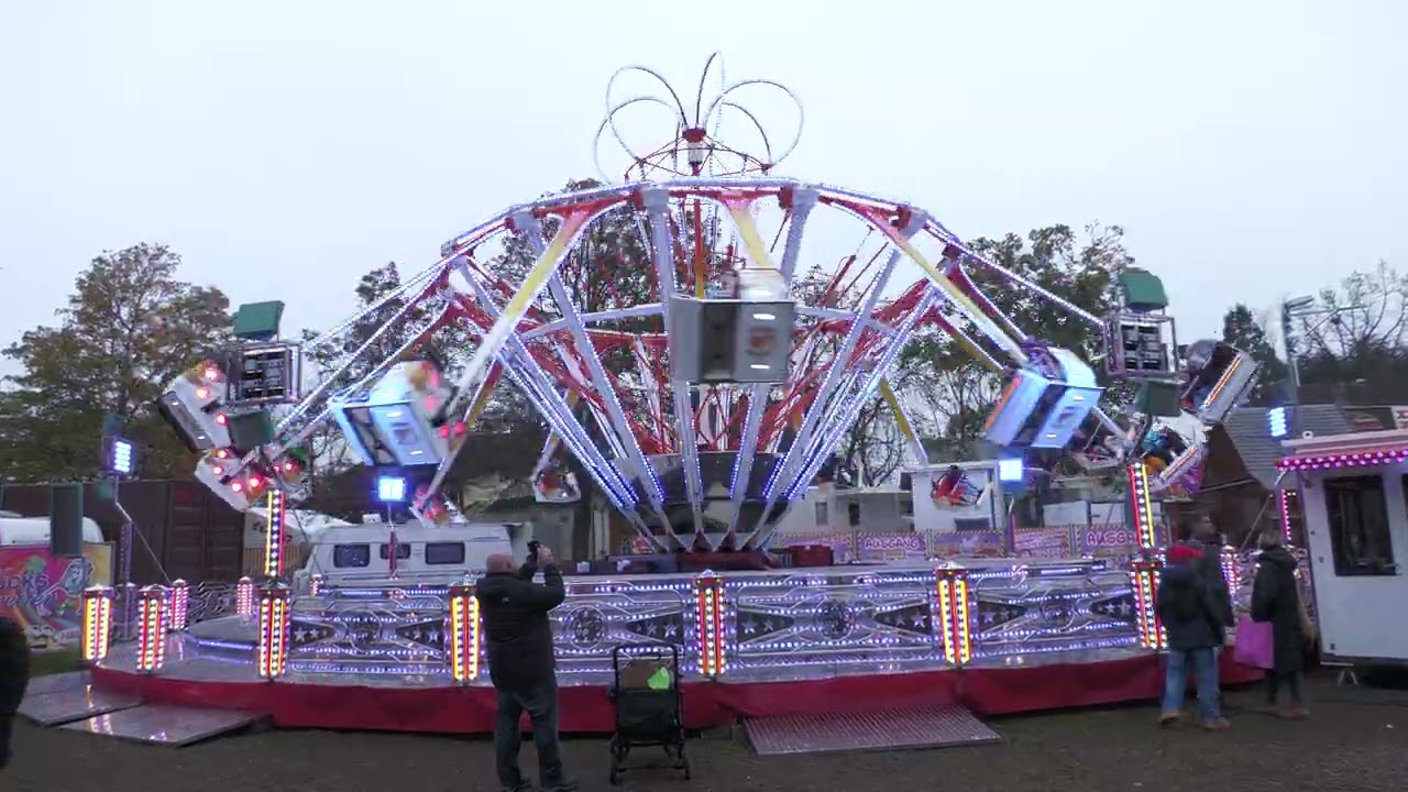 Swing Up (Thoma) - Au&szlig;enansicht/Offride [Hochheim (Main) - Hochheimer Markt 2024]