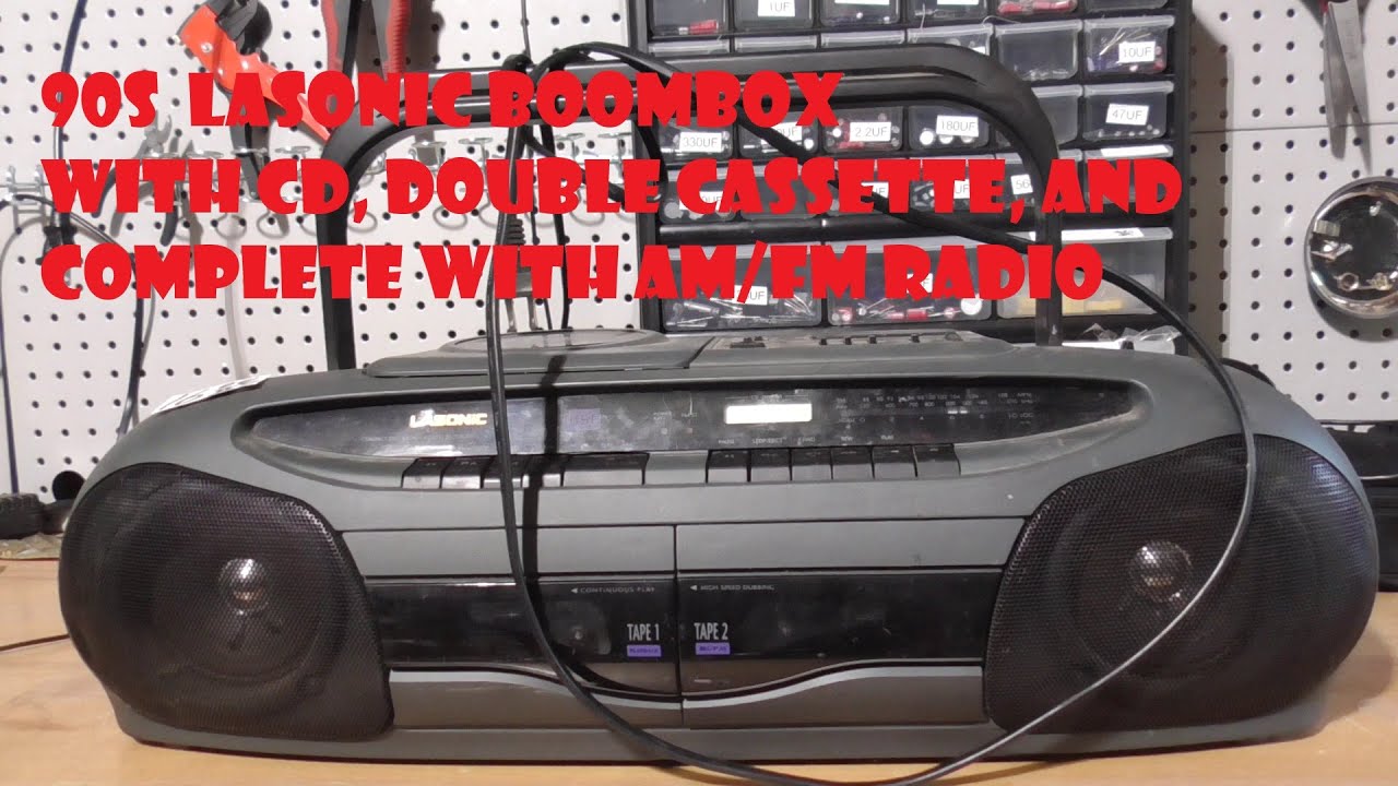 Проигрыватель Lasonic CDP 972 (бумбокс) 90-х годов: первоначальная проверка и чистка.
