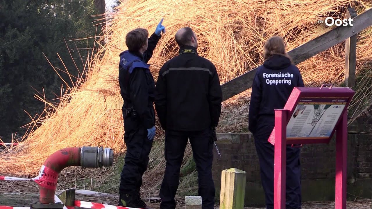Chaos op N34 Hardenberg door ongeluk met vrachtwagen en drie auto's