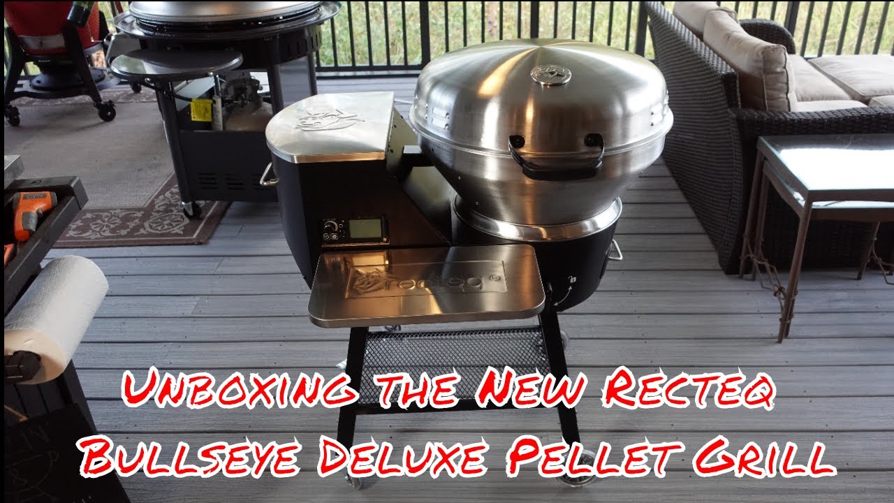 Recteq Bullseye RT380x Deluxe Kettle Type Pellet Grill Unboxing