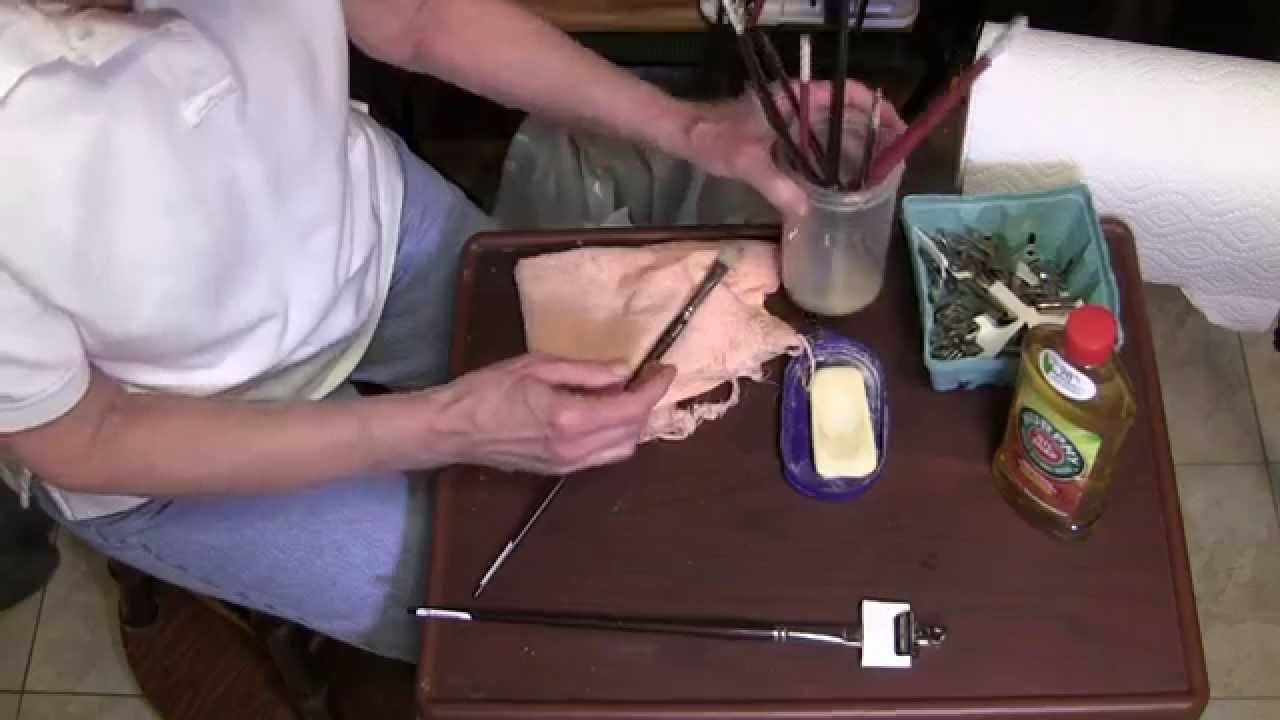 Quick Tip 7 - Caring for Brushes