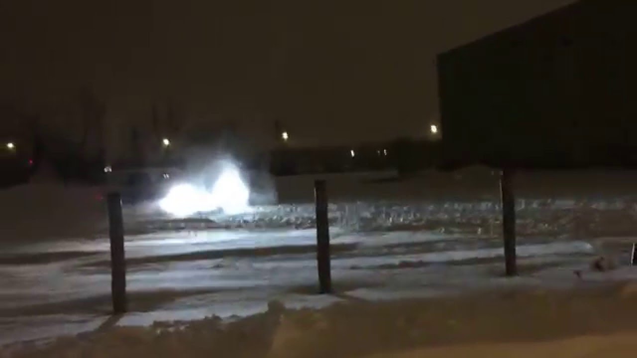Mercedes Glk350 in deep snow
