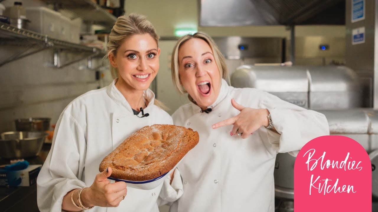 APPLE COOKIE PIE | Blondies Kitchen Channel