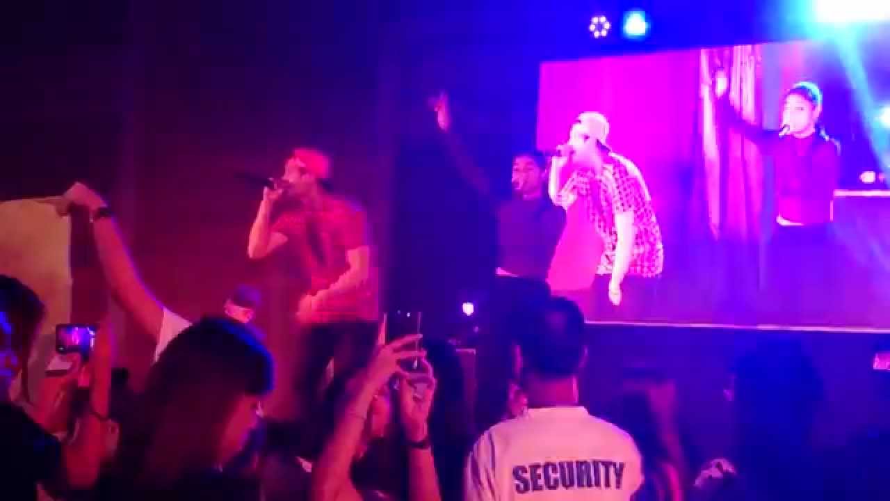 [150926] Enrique Gil and Liza Soberano - Dati @ Bren Z. Guiao Convention Center