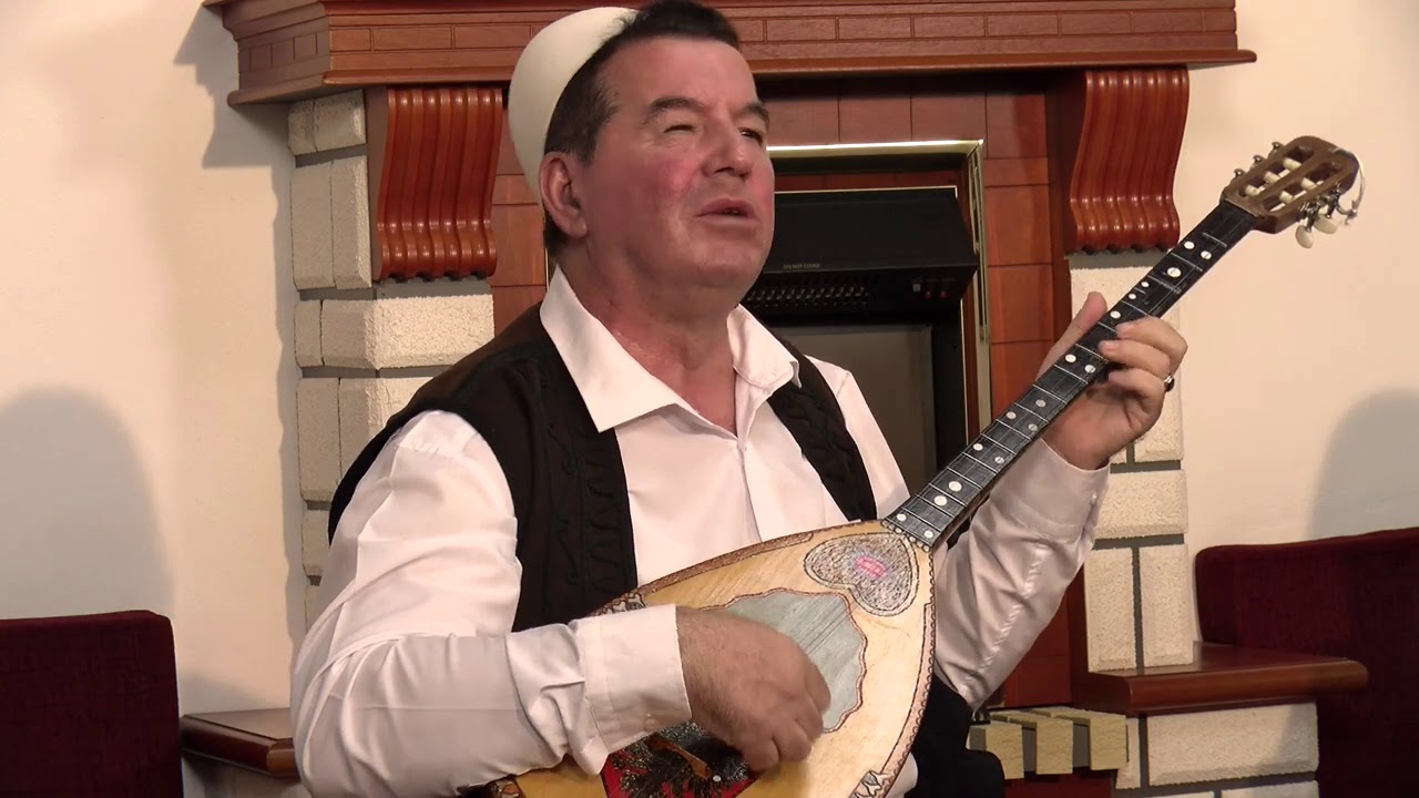 BEHXHET KORPUZI -  Sadik Mujota