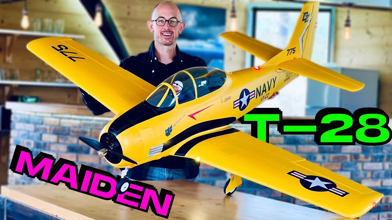WINDY MAIDEN • E-flite Carbon-Z T-28 Trojan 2.0mm PNP • (English/Français 4K 60fps)