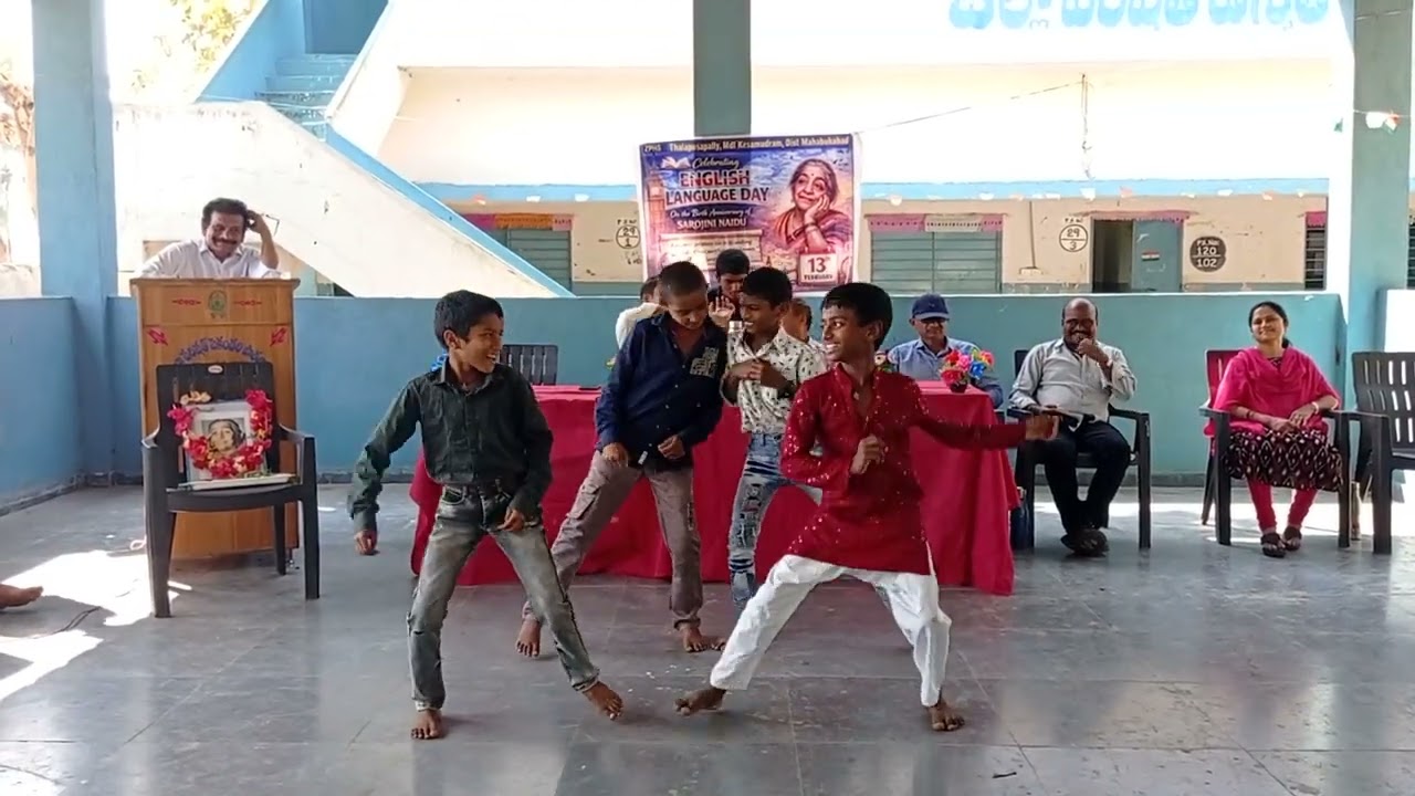 English language day celebration ZPHS THALLAPUSAPALLY 