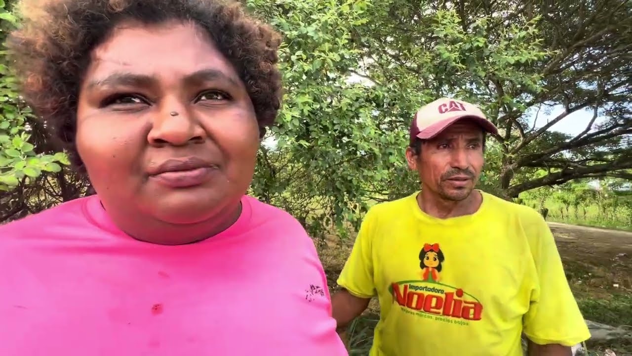 Esto se descontroló maria  Chuychuy y Marito junto durmiendo en la calle pero Marito dice q es feliz