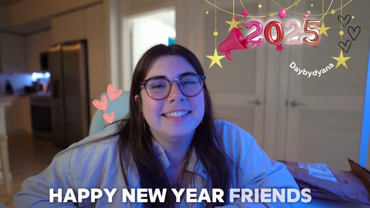 Happy New Year! Unboxing my daily planner, my passion planner, new wallet, and Stanley accessories
