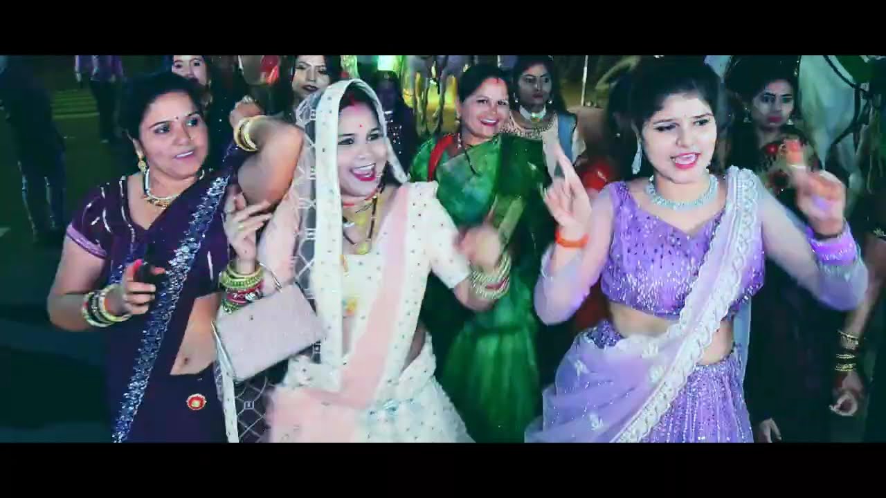शादी में रिश्तेदारों ने झूम कर किया D J  पर डांस #ananyaweddingvlogs #wedding #bundelkhand #explore