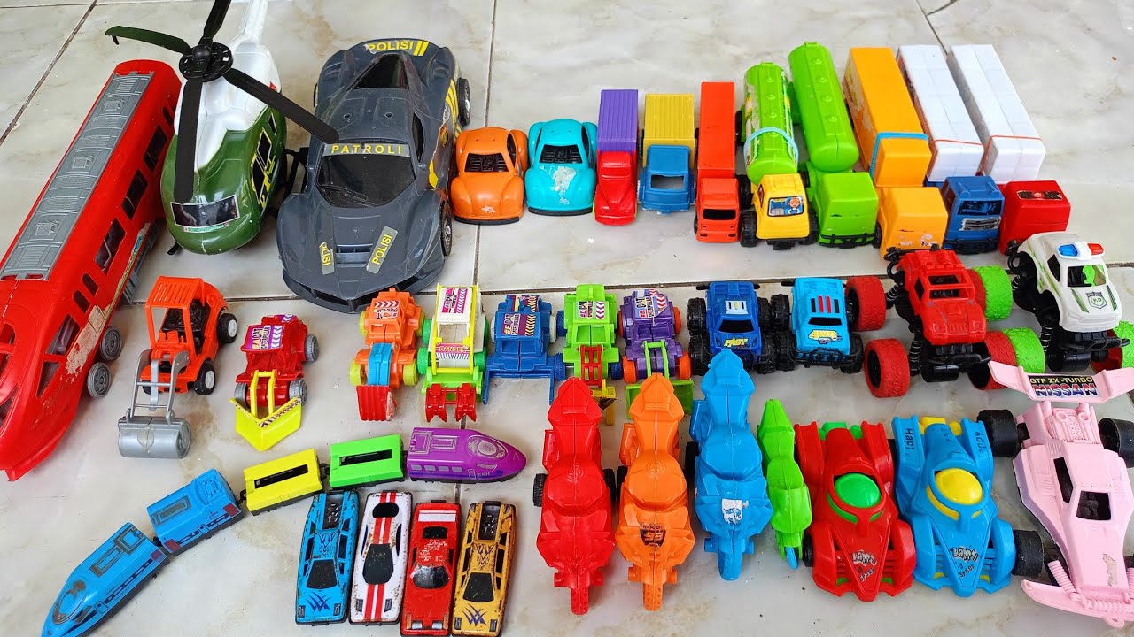 MELETUS BALON DAPAT HADIAH MAINAN MOBIL FORKLIFT, EXCAVATOR, KERETA CEPAT,TRUK,MOTOR, HELIKOPTER DLL