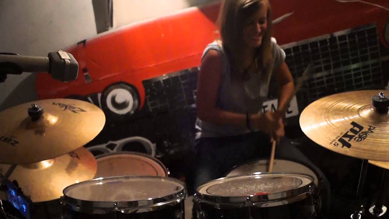 Hal&aacute;pi Katinka - Green Day - American Idiot (drum cover)