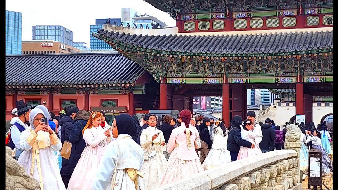 설 연휴에 경복궁 관람 외국인들 한복/가족 나들이/수문장 교대식Visit Gyeongbokgung Palace (1월26일)