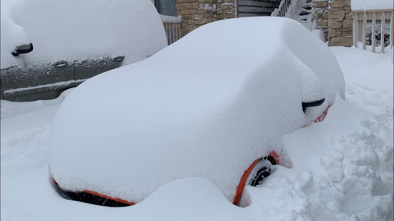 Daily Driven: 30th Anniversary Edition Mazda MX-5 Miata RF in a Blizzard