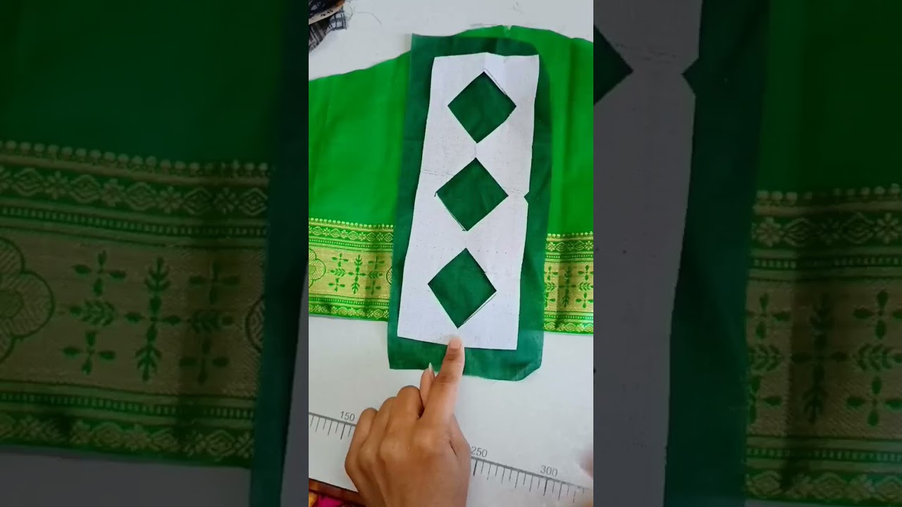 Equal size and shape me bnaye blouse sleeve design 😍❤️#sleevesdesign#short #shots #viralshorts