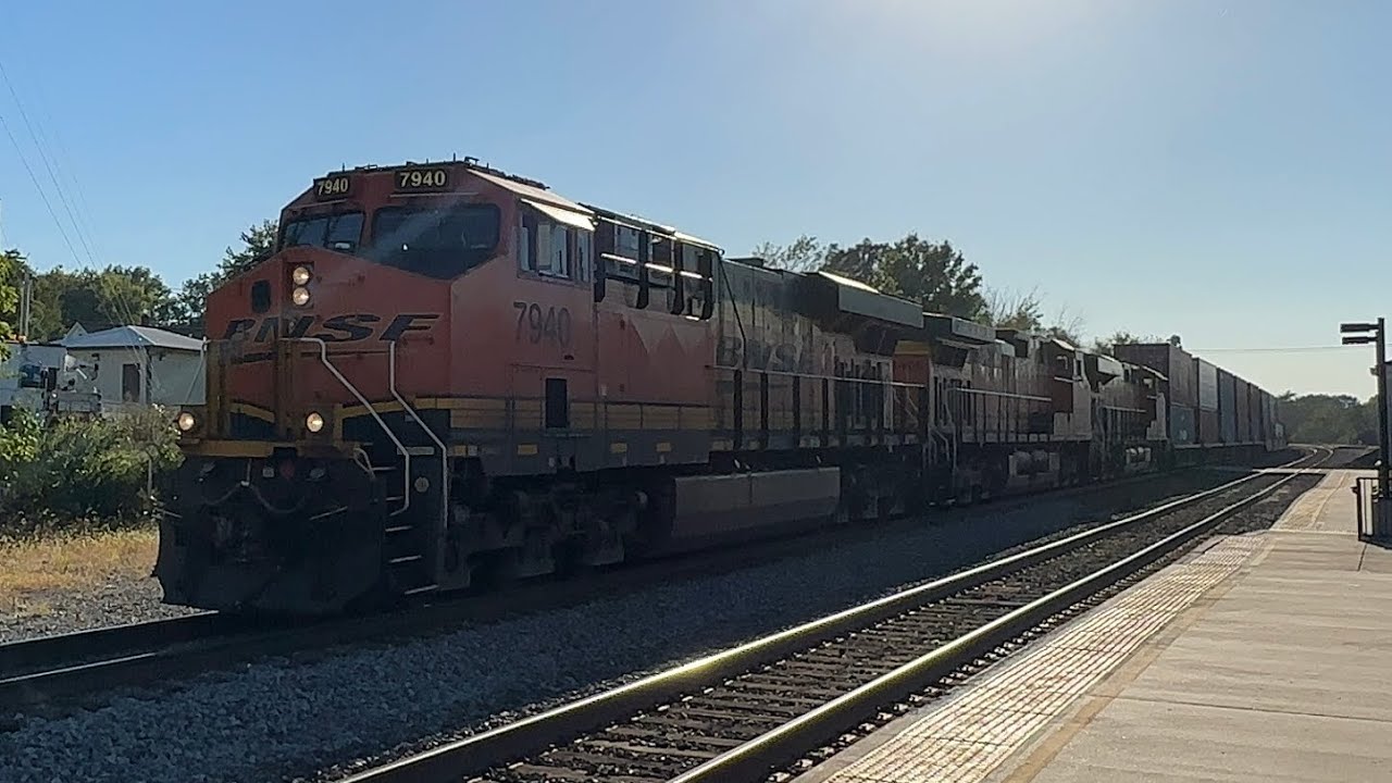 2 FAST BNSF Double-Stacks FLY down the Marceline Subdivision 