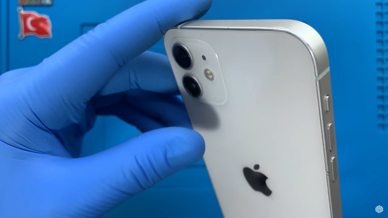 Замена батареи iPhone 11