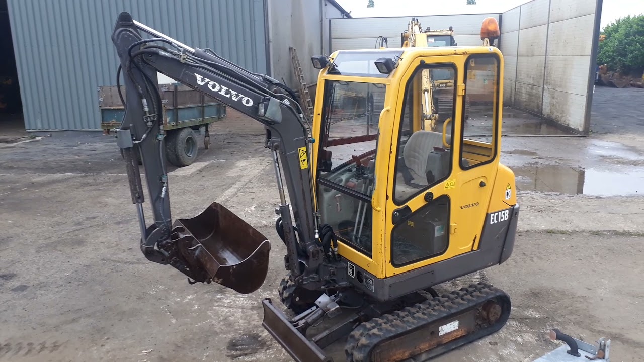 Volvo EC15B XTV, bj 2007, 2 096 uur + Iforwilliams trailer