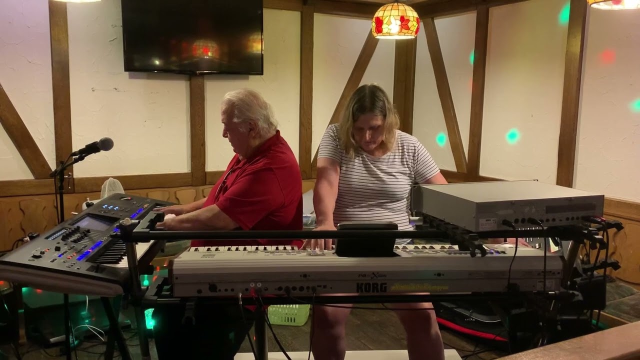 Anna Orgel Keyboard, Herdecke 2023, zusammen mit George Fleury